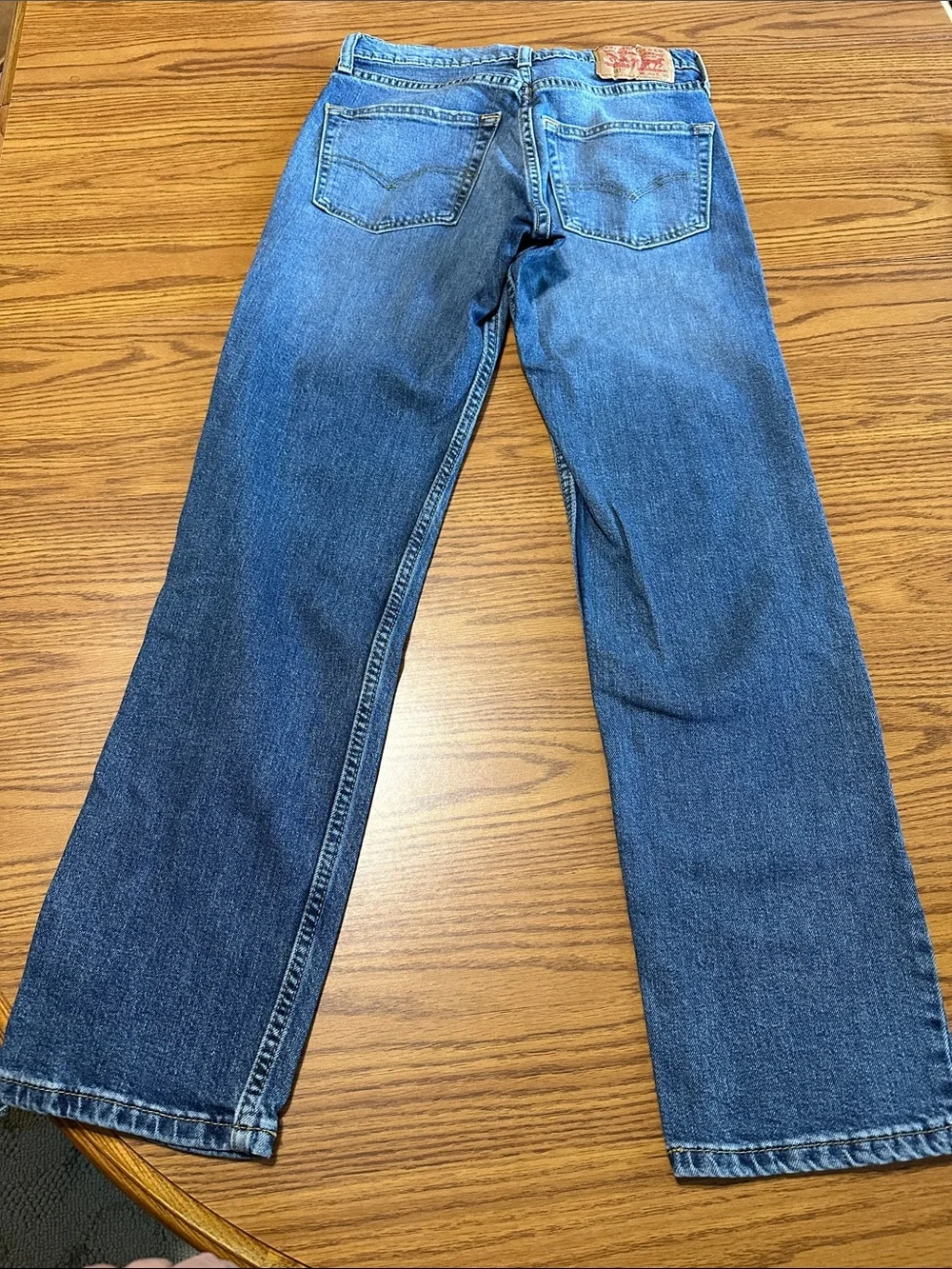 Levi's Slim Men's Jeans in Blue Denim with Leather Patch